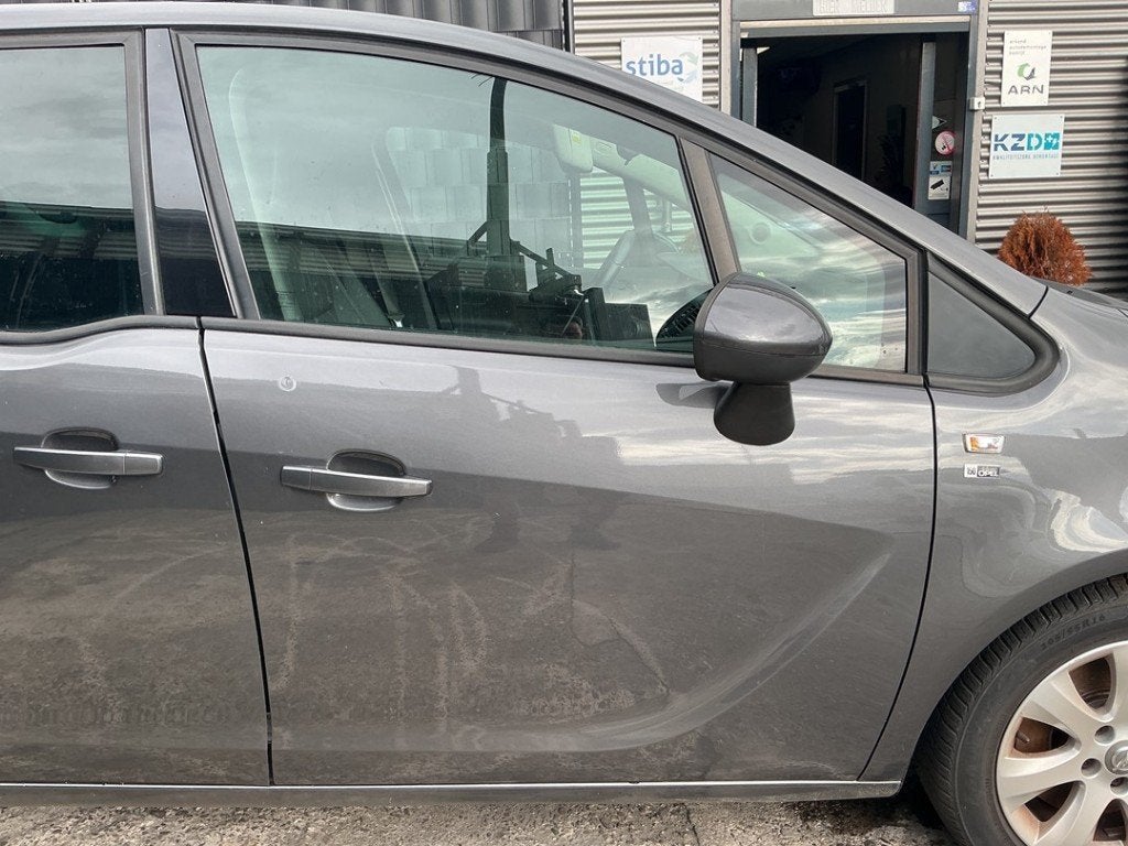PORTIER RECHTS VOOR Opel Meriva (B) (01-2010/03-2017), Auto-onderdelen, Gebruikt, Deur, Opel, Opel Automobile GmbH