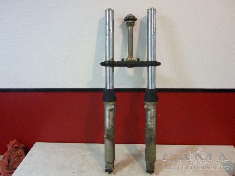 VOORVORK COMPLEET Honda, Motoren, Dhr. S. di Majo, Gebruikt, Info@cama-motorparts.nl, P.J. Troelstraweg 8 8
3144 CX  MAASSLUIS, NL