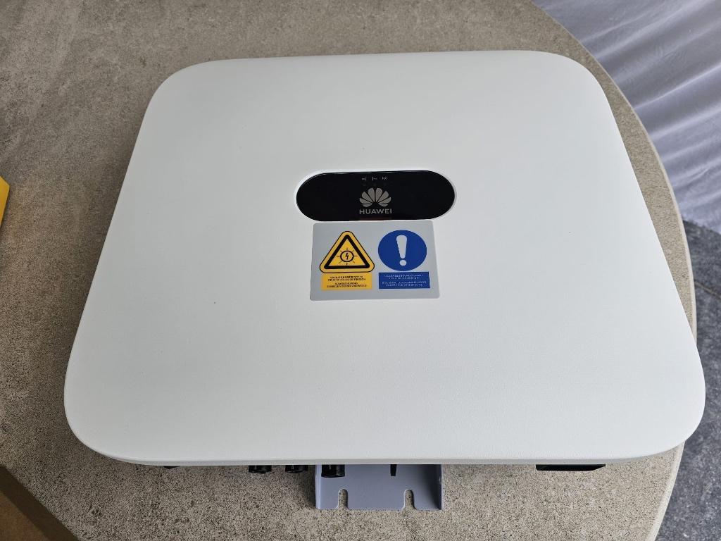 Huawei inverter, Ophalen, Zo goed als nieuw, Overige typen