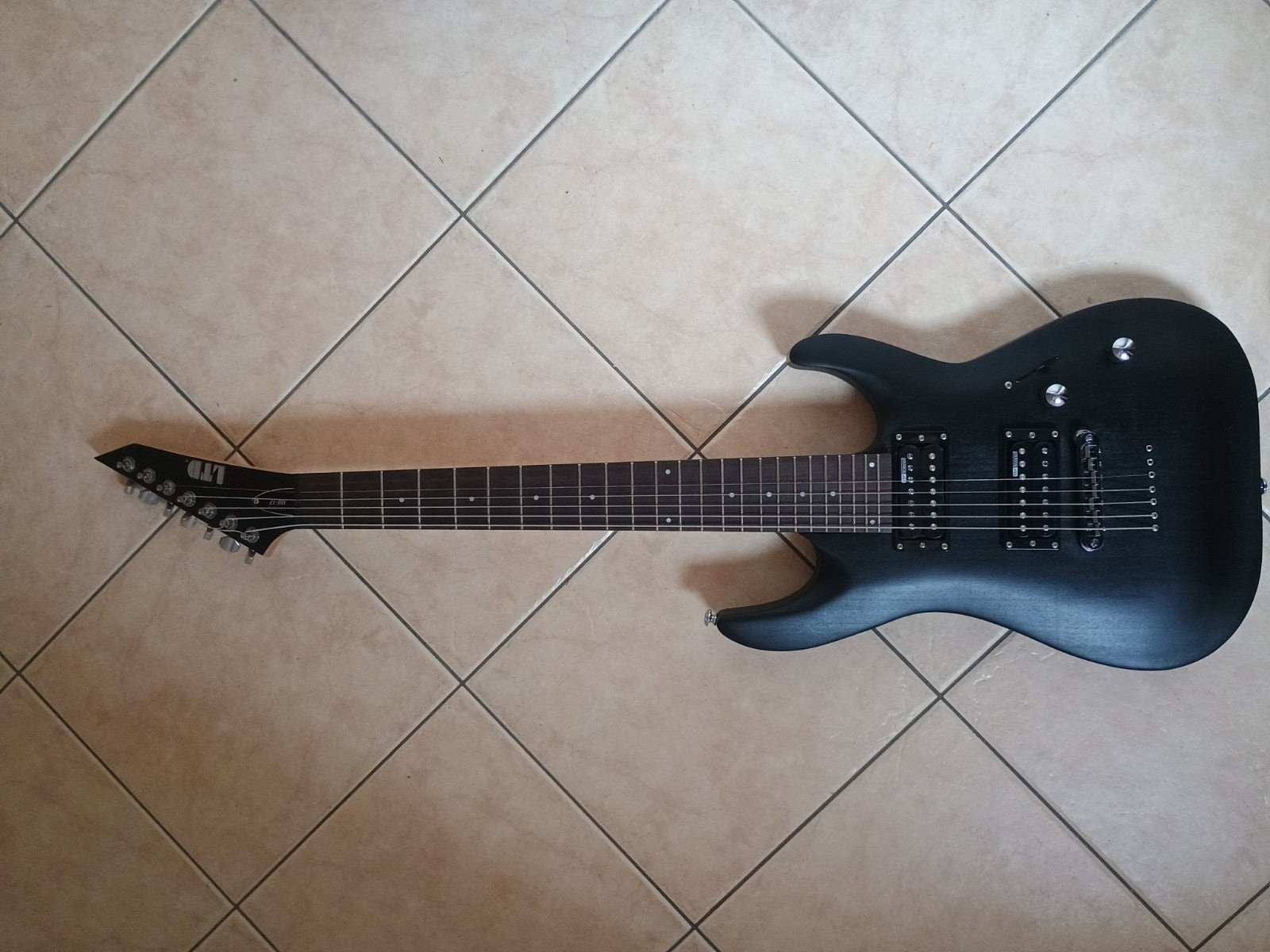 esp ltd mh17 evt ruil, Muziek en Instrumenten, Ophalen of Verzenden, Gebruikt, Solid body