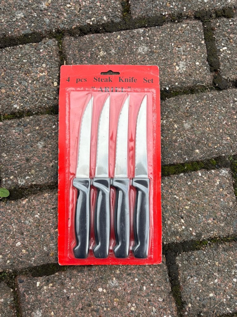 4 steak messen, Ophalen, Nieuw, Inox of Chroom, Los bestek