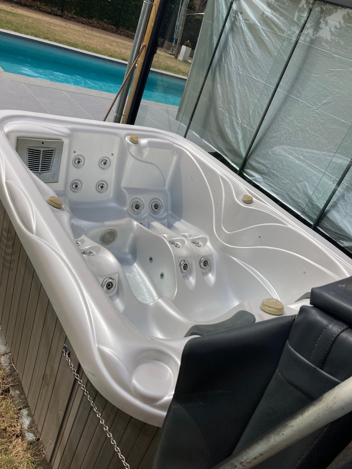 Jacuzzi 3 personen te koop, Tuin en Terras, Ophalen, Zo goed als nieuw