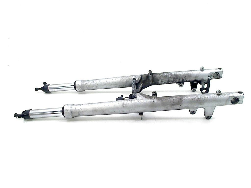 VOORVORK COMPLEET BMW R 1150 RT (R1150RT) (01-1970/-), Motoren, Dhr. S. di Majo, Gebruikt, Info@cama-motorparts.nl, P.J. Troelstraweg 8 8
3144 CX  MAASSLUIS, NL
