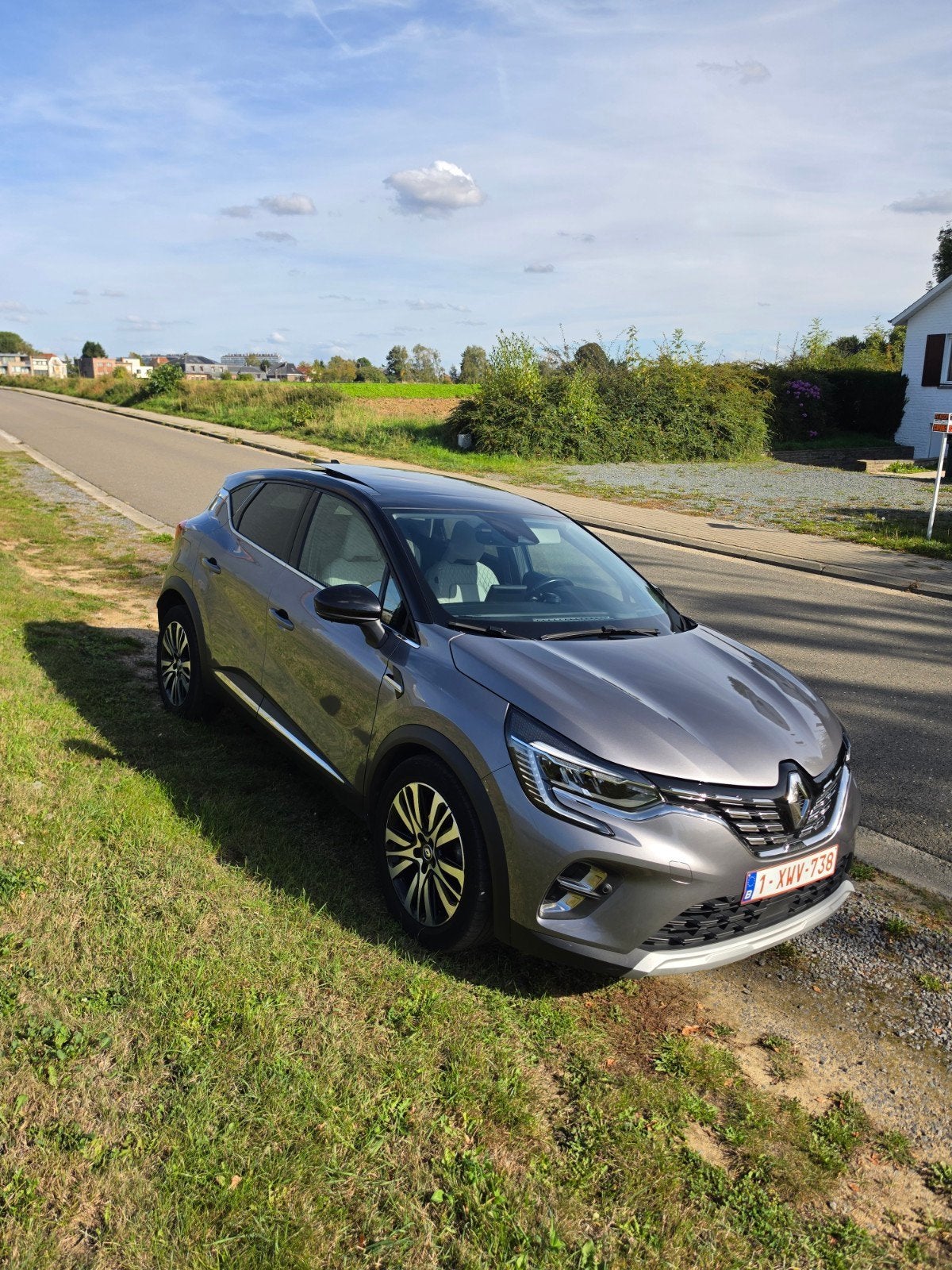 renault captur initiale paris, Autos, Cuir, Argent ou Gris, Achat, 5 portes