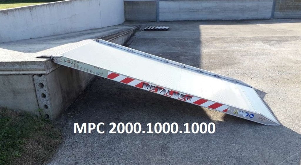 Alu. oprijplaat voor oa rolstoelgebruikers afm. 2000x1000x65, Ophalen
