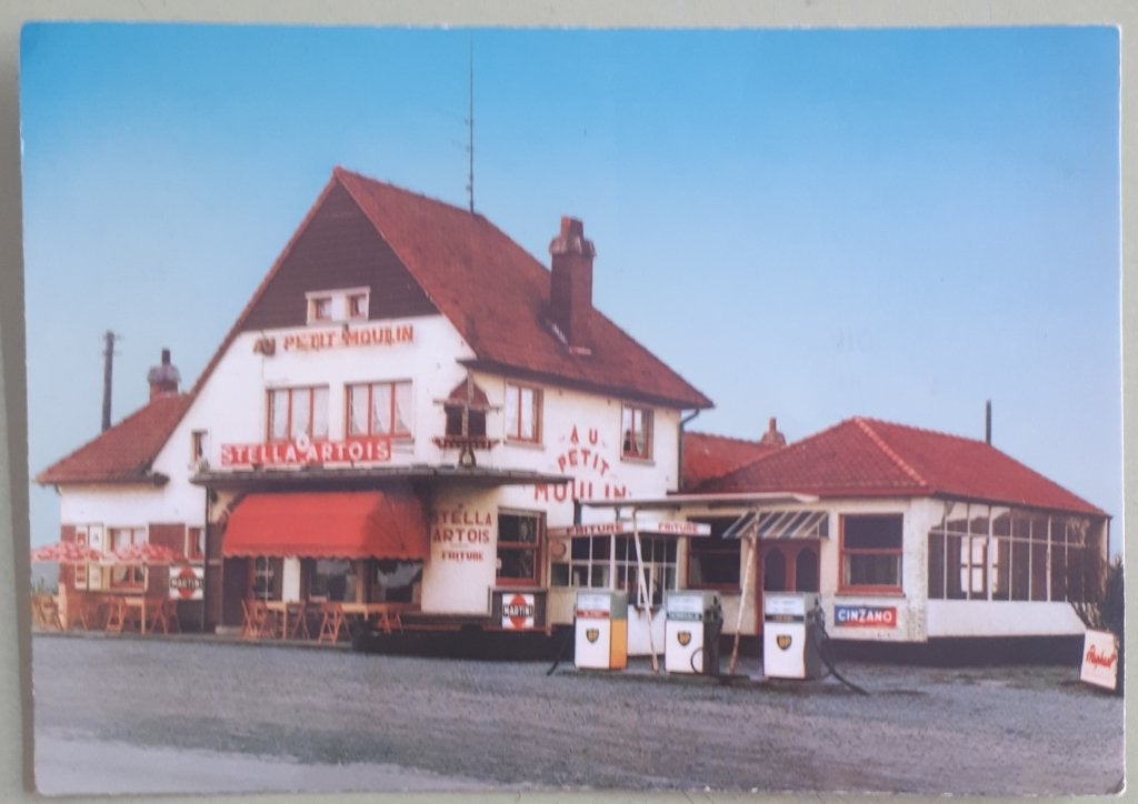 Carte postale KOOIGEM Café Le petit Moulin /Lea Scherpereel, Enlèvement ou Envoi, 1940 à 1960, Non affranchie, Flandre Occidentale