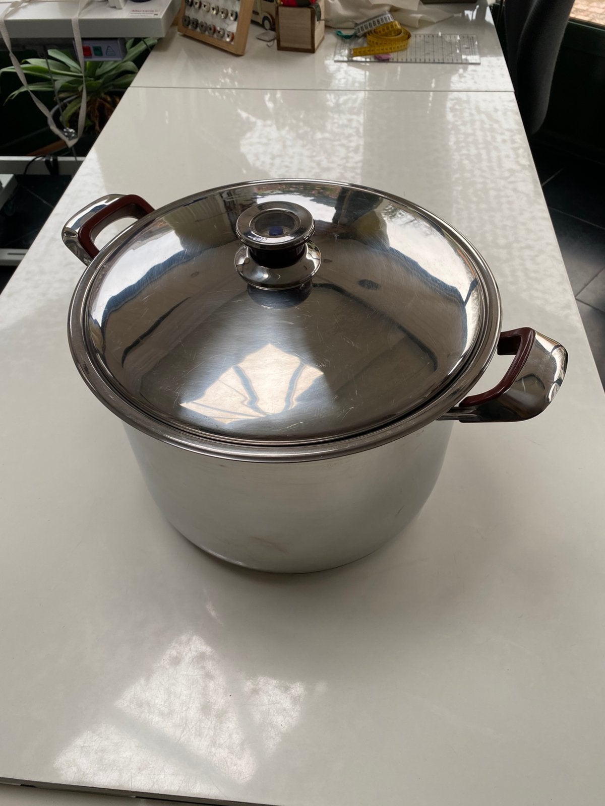 Grote kookpot soepkom, Ophalen, Zo goed als nieuw
