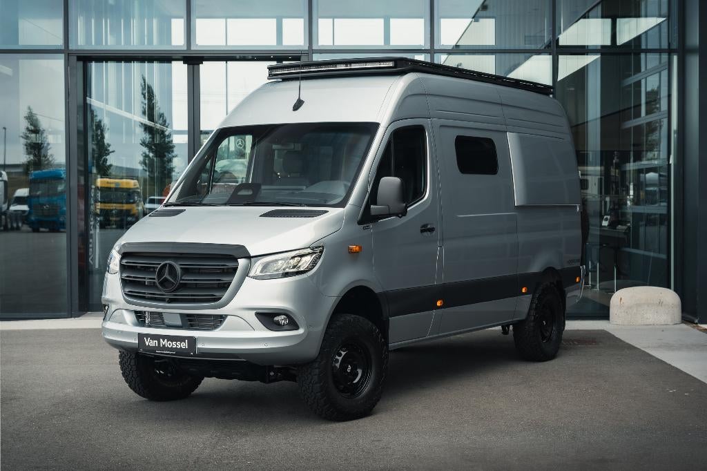 Mercedes Sprinter 319 4x4 Overland BEAST, Caravans en Kamperen, Mobilhomes, Automaat, Buscamper of Camperbus, Bedrijf, Diesel
