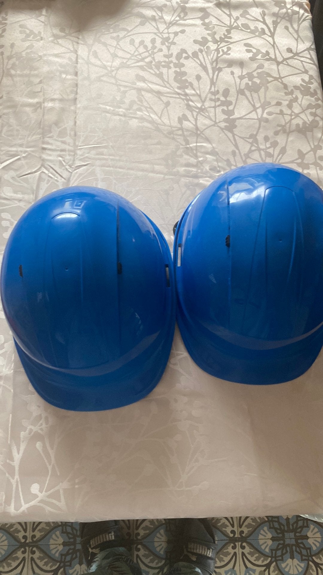 2 veiligheidshelmen blauw, Bricolage & Construction, Casques de sécurité, Envoi, Neuf