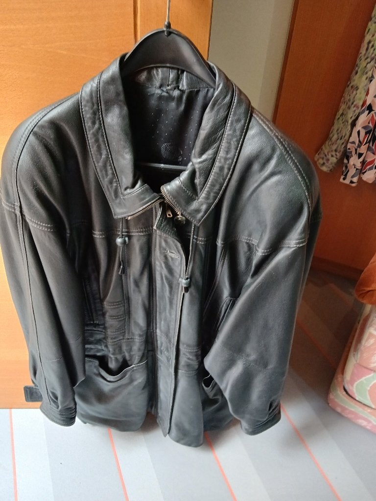 Lederen vest + lederen vest (zonder mouwen), Enlèvement, Taille 42/44 (L), Noir