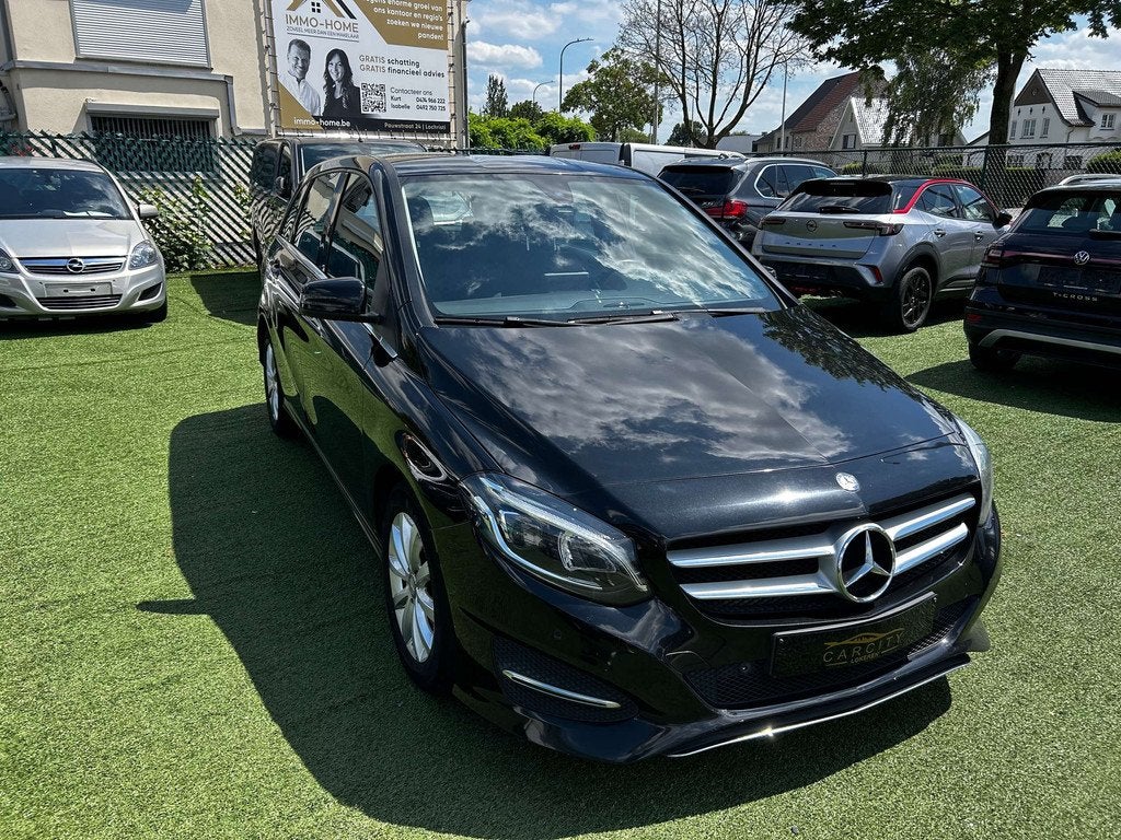 Mercedes-Benz B-Klasse 180 °LED°GPS°A/C°BLEUTHOOTH, Autos, Cruise Control, Achat, Euro 6, Entreprise