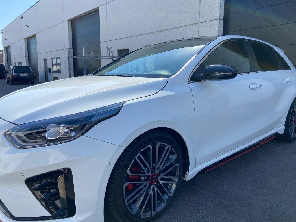 KIA Ceed GT, Auto's, 4 cilinders, Alcantara, Wit, 5 zetels