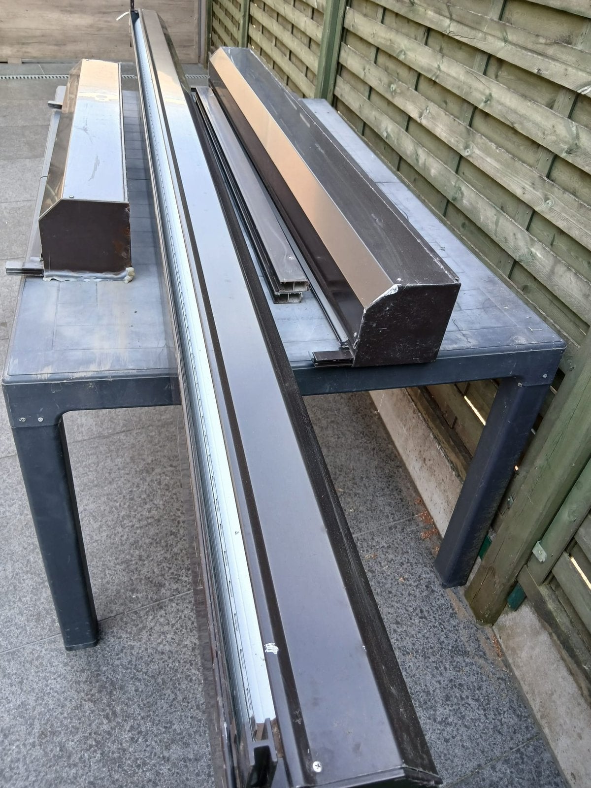 Rolluiken elektrisch met sompy motor, Doe-het-zelf en Bouw, Rolluiken, Ophalen, Gebruikt, Bruin, 100 tot 150 cm
