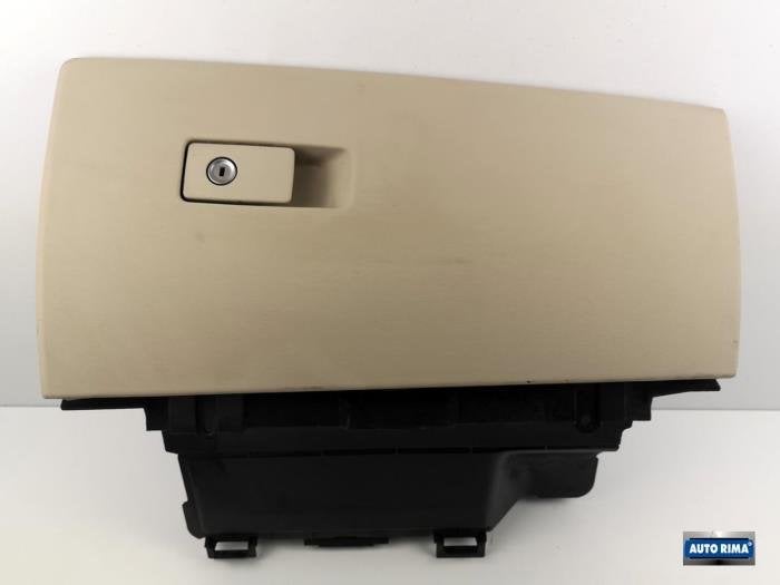 Boîte à gants d'un Volvo V70, Autos : Pièces & Accessoires, -, 3 mois de garantie, Utilisé, -