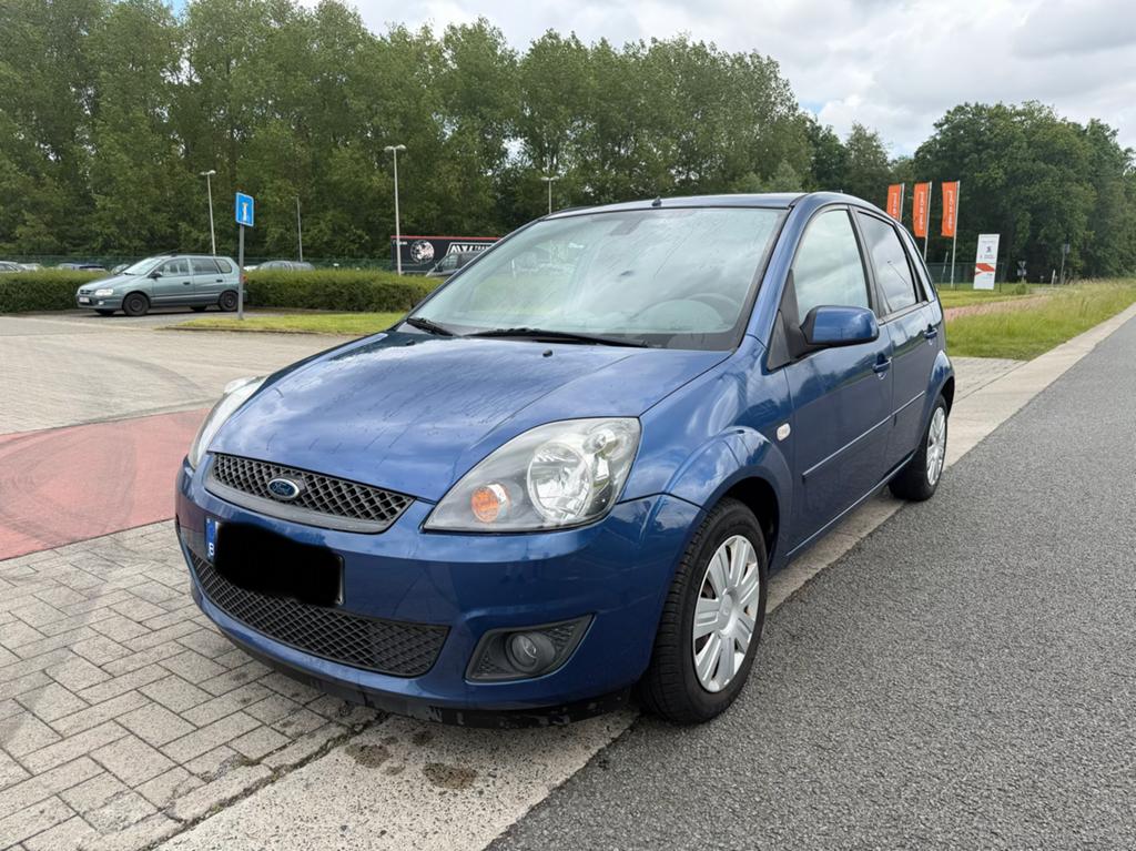 Ford Fiesta Automaat !, Auto's, Automaat, Elektrische ramen, Berline, Particulier