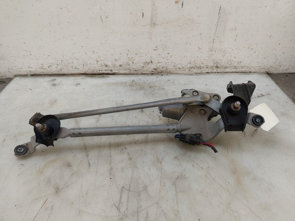 MOTEUR + TRINGLERIE ESSUIE GLACE AVANT Toyota RAV4 (A4), Kundenbetreuung@toyota.de, Toyota, Utilisé, Toyota-Allee 2
50858  Köln, DE