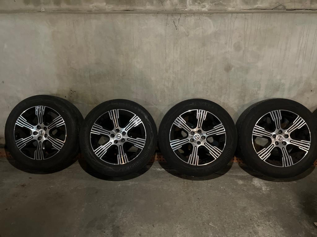 Orginele Volvo XC40 18-inch velgen Black Diamond Cut, Auto-onderdelen, 18 inch, Velg(en), Ophalen of Verzenden, Personenwagen