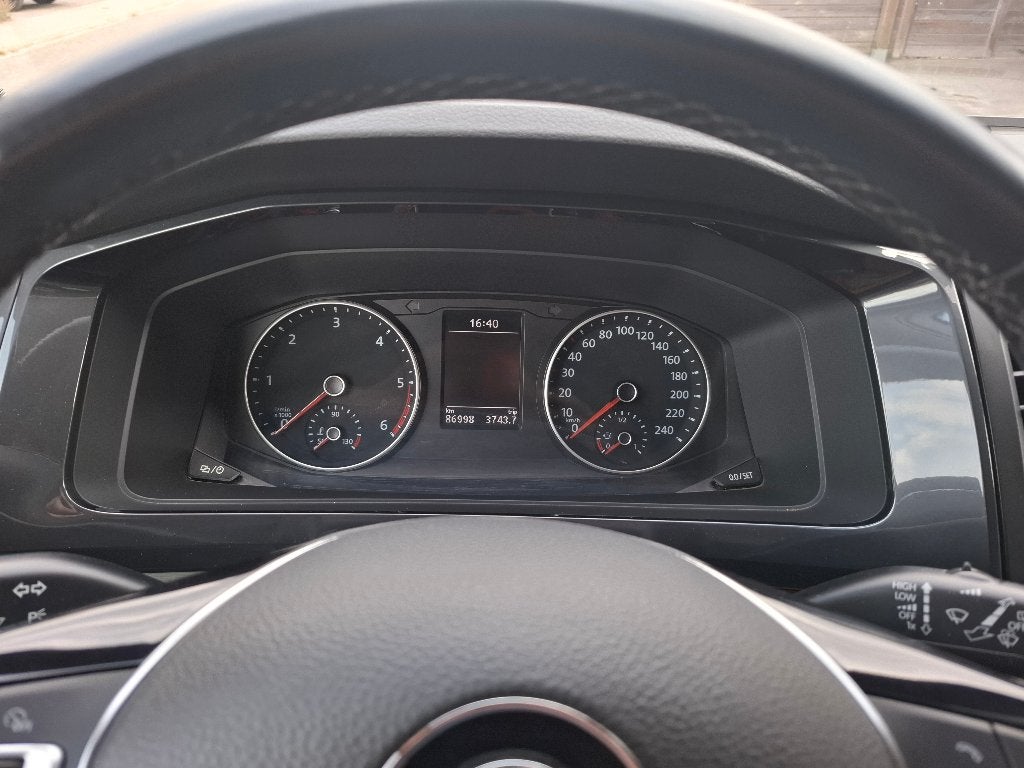 volkswagen California Coast, Auto's, Voorwielaandrijving, 4 cilinders, Beige, 2400 kg