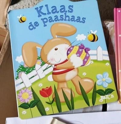 Boek : Klaas de paashaas, Boeken, Ophalen of Verzenden, Zo goed als nieuw