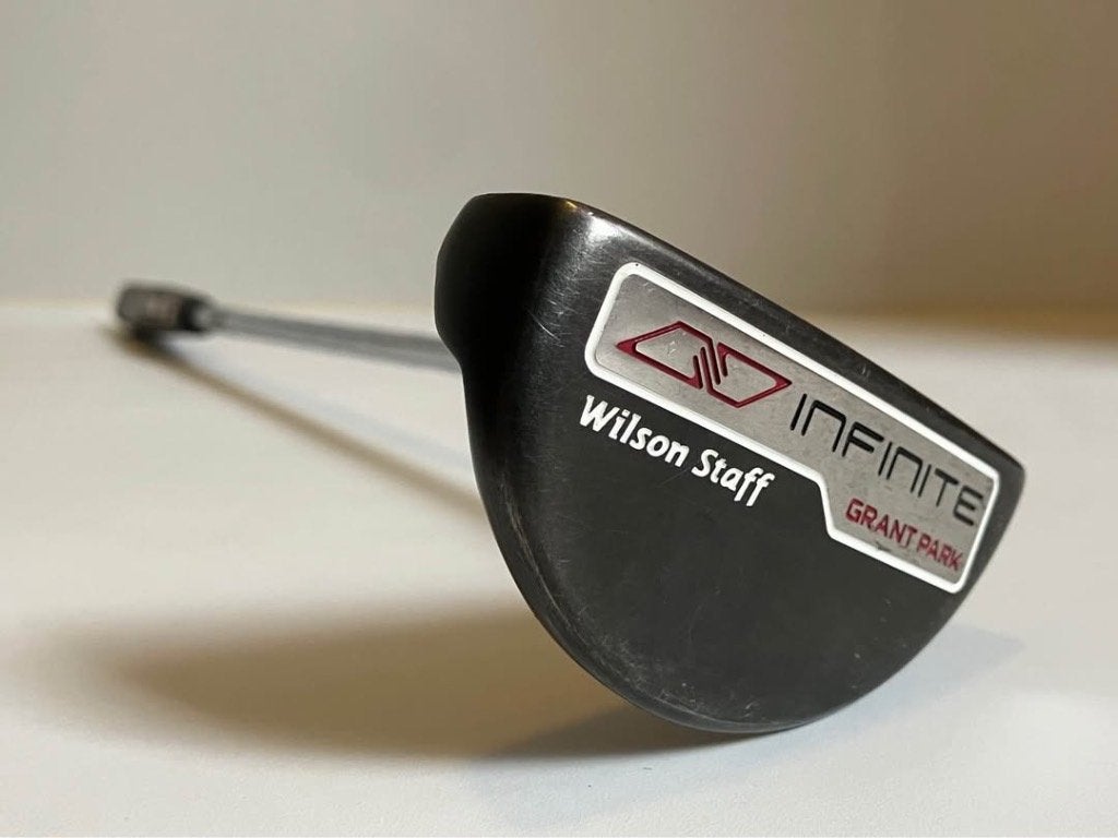 Wilson Staff Infinite Grant Park Putter 34", Sports & Fitness, Enlèvement, Utilisé, Club, Autres marques