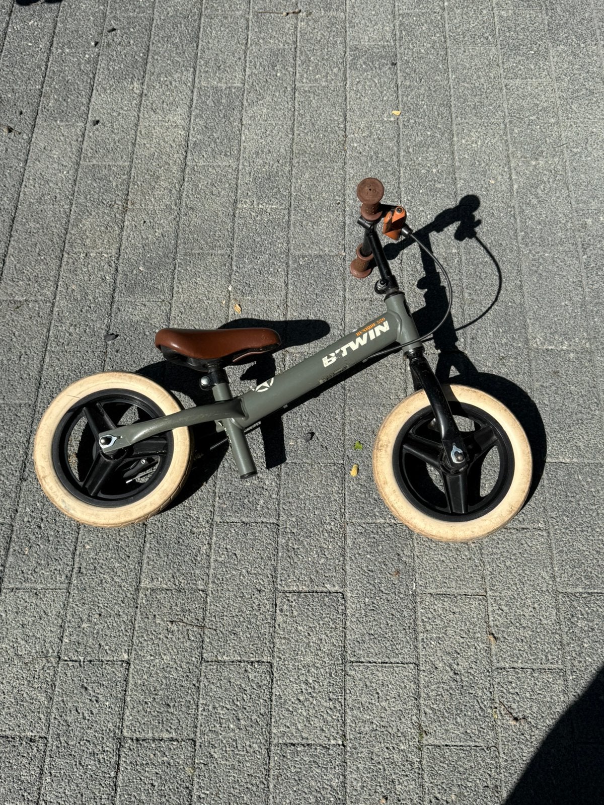 Loopfiets btwin, Fietsen en Brommers, Ophalen, Gebruikt