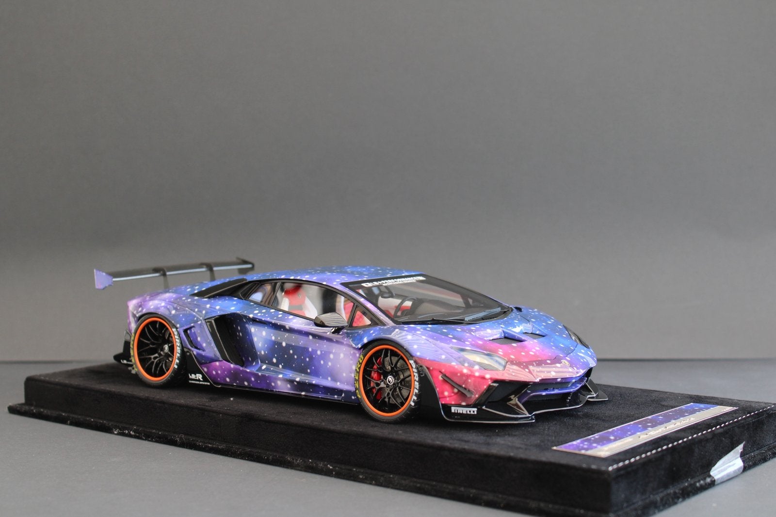 1:18 VVModels Lamborghini Aventador, Ophalen, Zo goed als nieuw