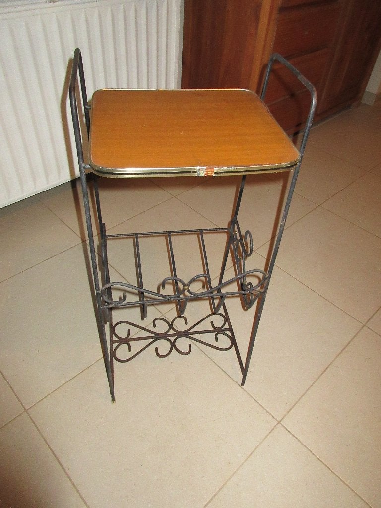 Table d'appoint vintage sixties pieds en fer, Enlèvement