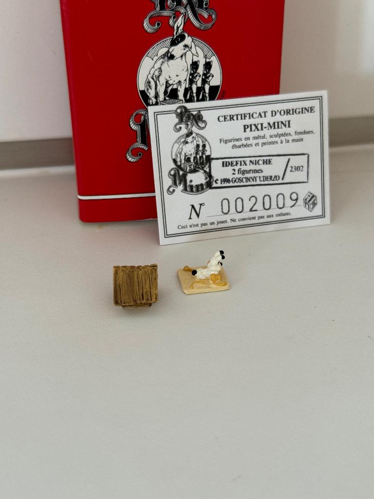 Idefix nis - 2 figuren - pixi mini village Asterix, Ophalen of Verzenden