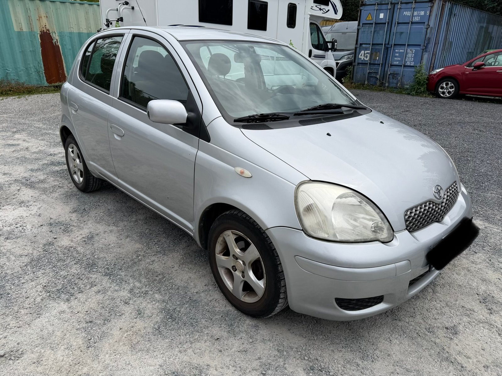 Toyota yaris 1.3vvti airco, Auto's, Toyota, Voorwielaandrijving, Stof, 980 kg, 4 cilinders