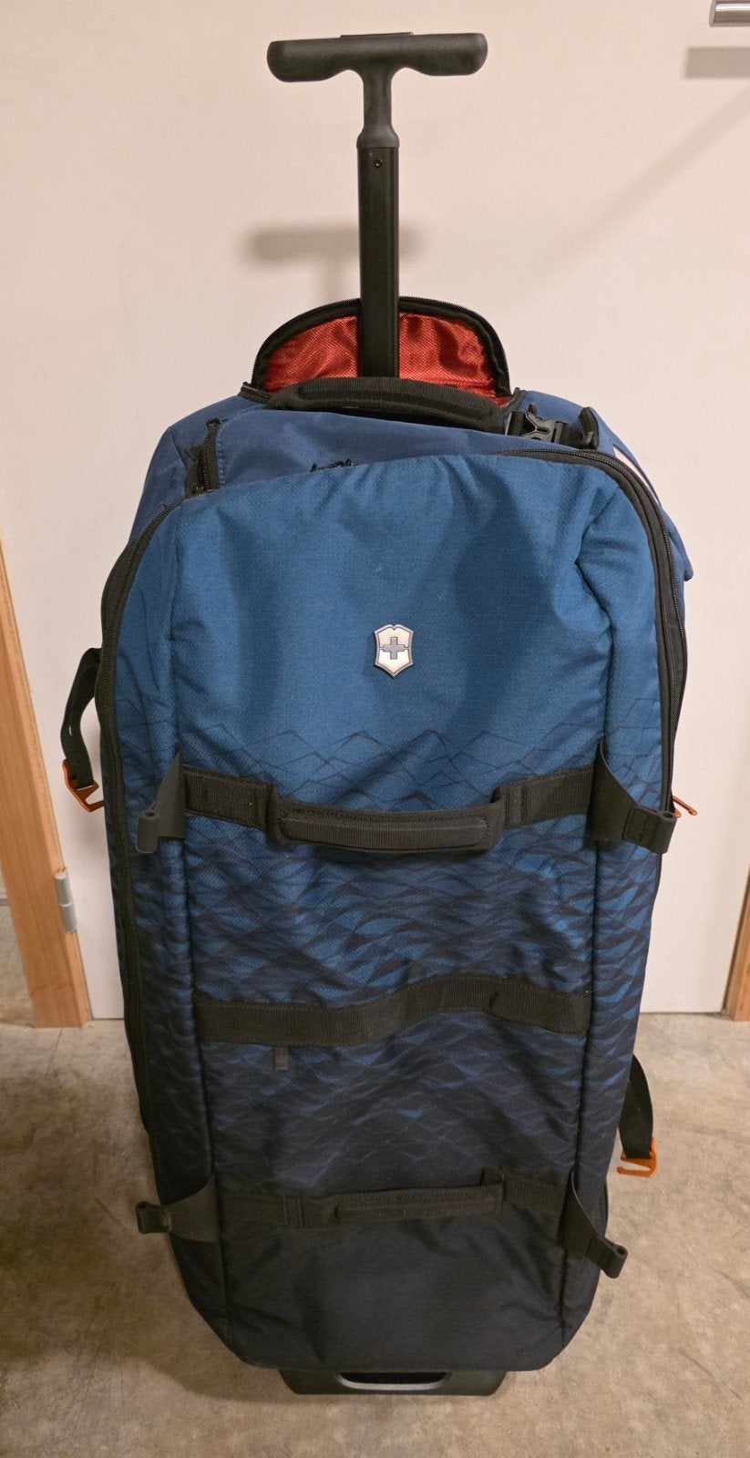 Victorinox reistas XL op wielen – 94L, Ophalen, Nieuw, Blauw, Uitschuifbare handgreep