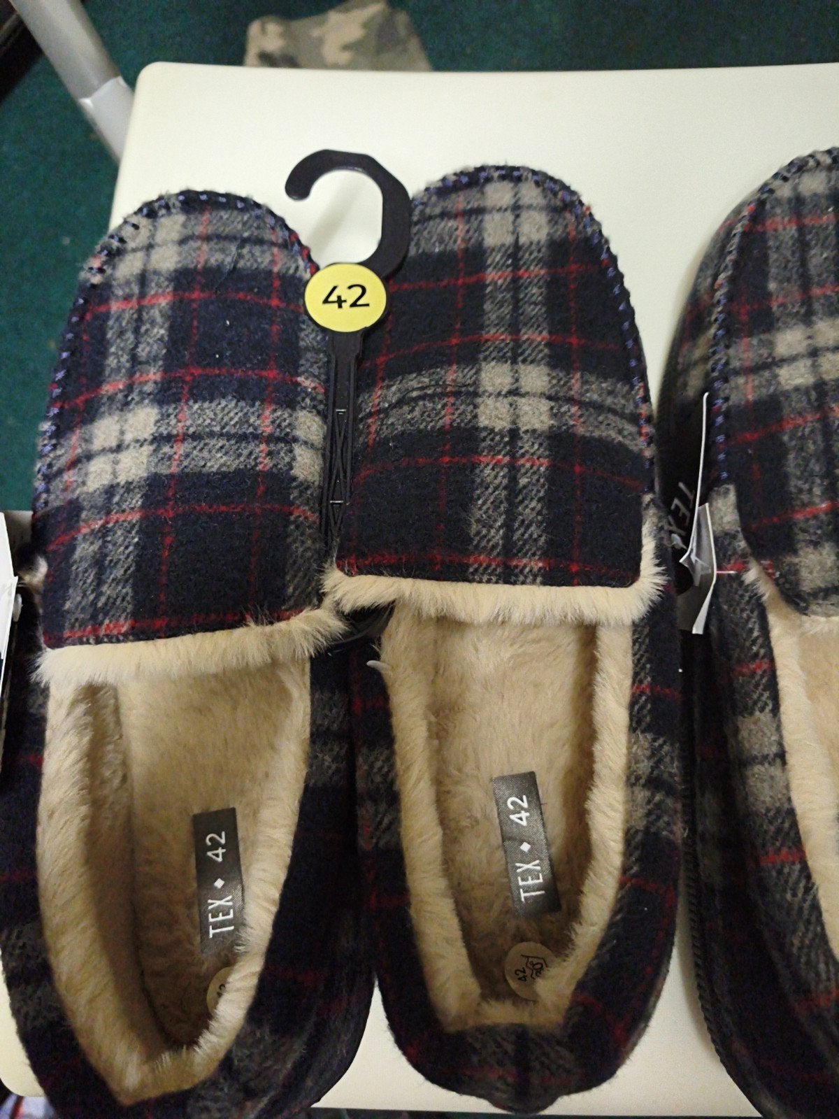 pantoufles d'hiver mixte, Vêtements | Femmes, Chaussures, Enlèvement ou Envoi