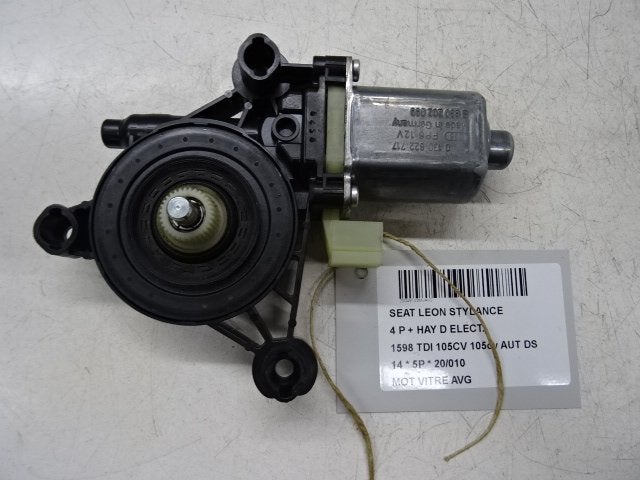 MOTEUR LEVE VITRE ELECTRIQUE AVANT GAUCHE Seat Leon (5FB), Utilisé, Avant, Seat