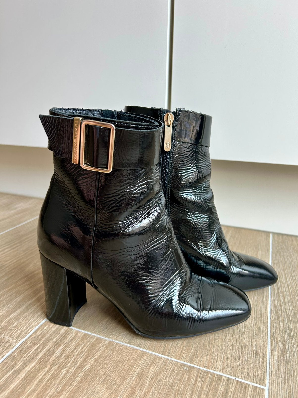 Tommy Hilfiger Patent Square Toe Boots - Maat 38, Enlèvement, Comme neuf