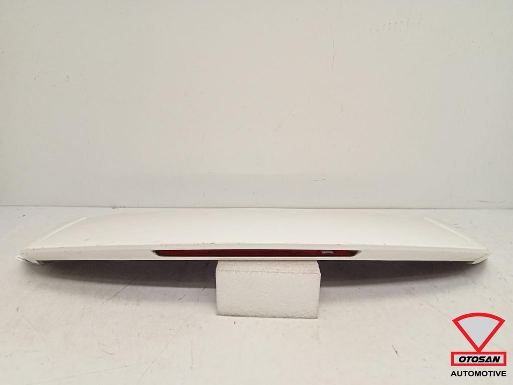 Mercedes A Klasse W177 Achterklep Spoiler A1777900300, Gebruikt, Mercedes-Benz AG, Mercedes-Benz, Mercedesstrasse 120
70372  Stuttgart, DE