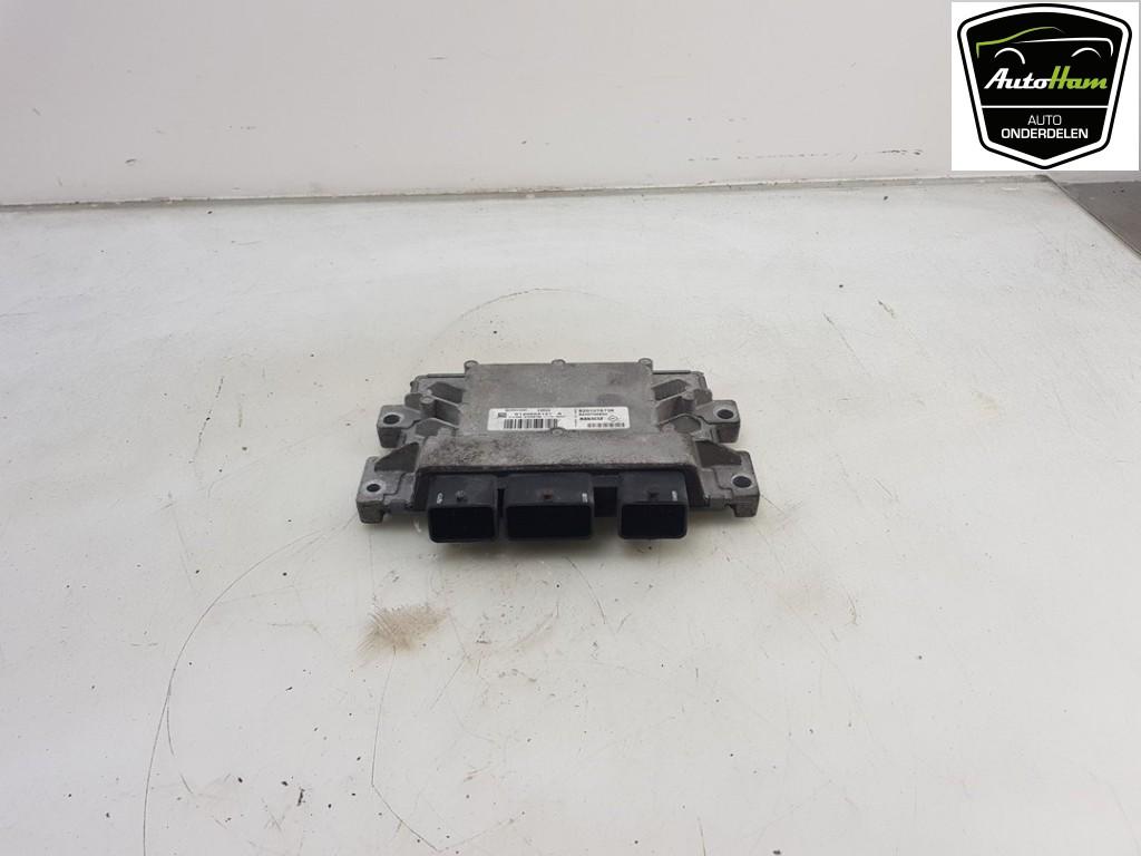 CALCULATEUR MOTEUR ECU Renault Twingo II (CN), Renault, Utilisé, Continental AG, Continental-Plaza 1
30175  Hannover, DE