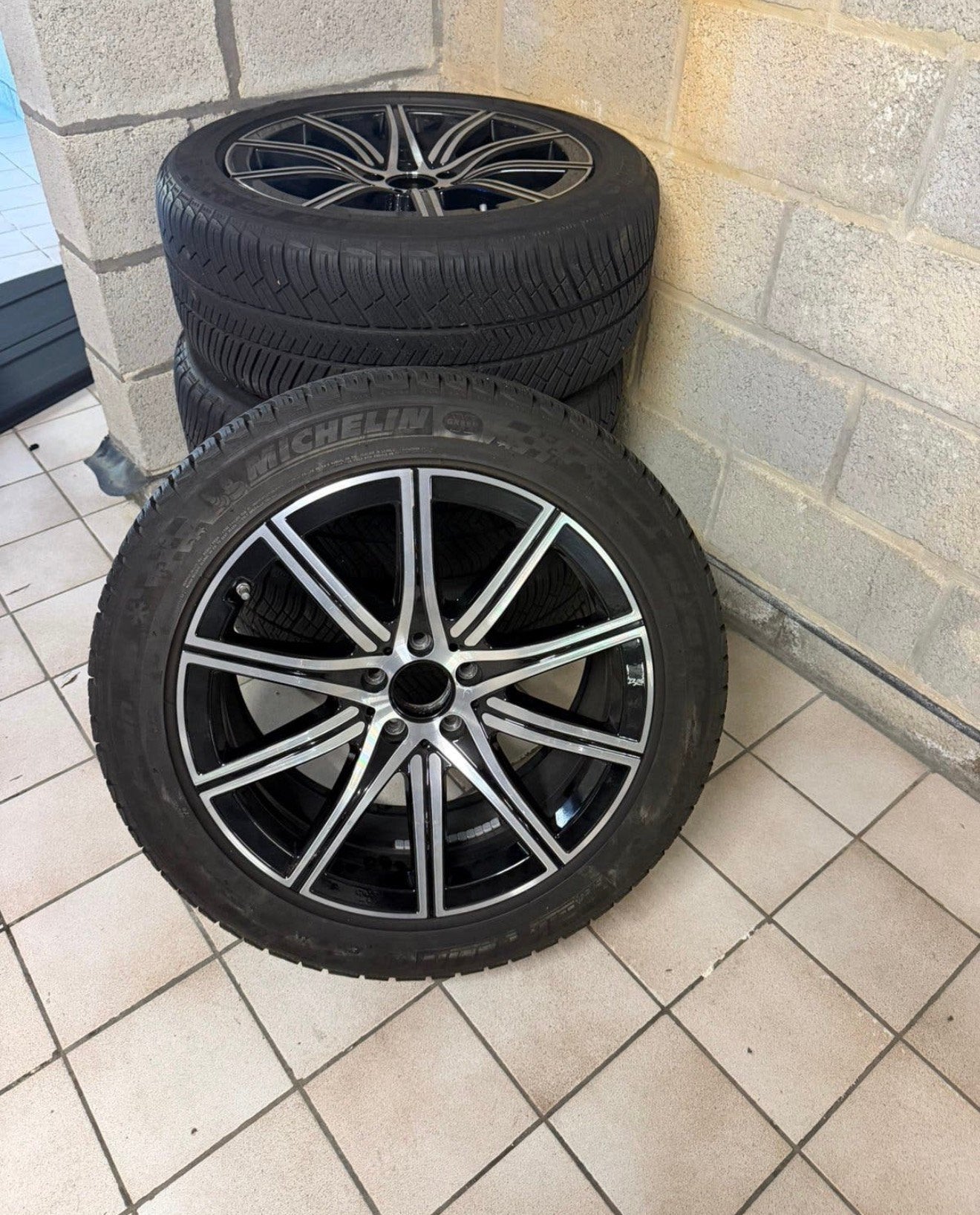 Jantes Mercedes classe S & classe E 225/45R19, Autos : Pièces & Accessoires, Enlèvement, Jante(s)