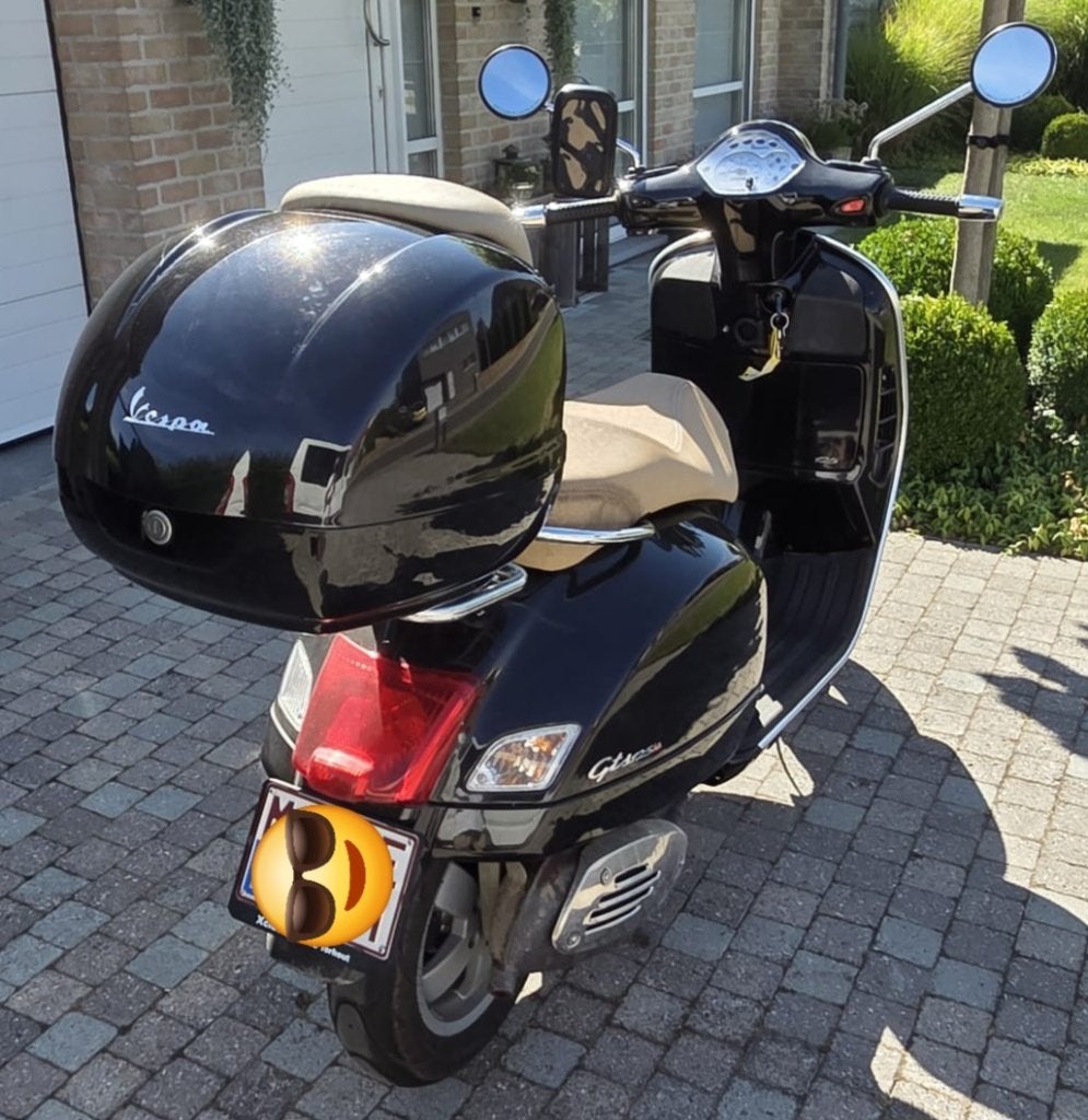 Vespa GTS 125cc Piaggio perfecte staat, Motoren, Scooter, Occasion, Particulier, 125 cc