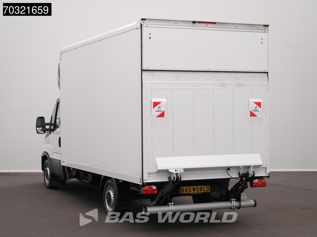 Iveco Daily 35S16 Laadklep Automaat 160PK Bakwagen Airco Cam, Auto's, Automaat, Stof, Gebruikt, Euro 6