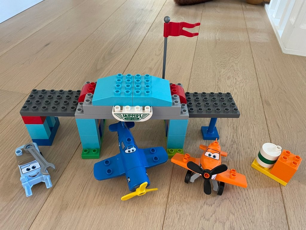 10511 Lego Duplo Skippers vliegschool - volledig, Enlèvement ou Envoi, Ensemble complet, Comme neuf, Boîte incluse