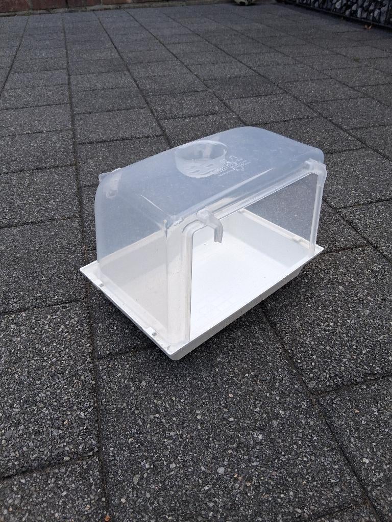 Badhuis grote parkiet Victoria beige-wasbakje kleine parkiet, Dieren en Toebehoren, Ophalen of Verzenden, Zo goed als nieuw, Zand en Verzorging