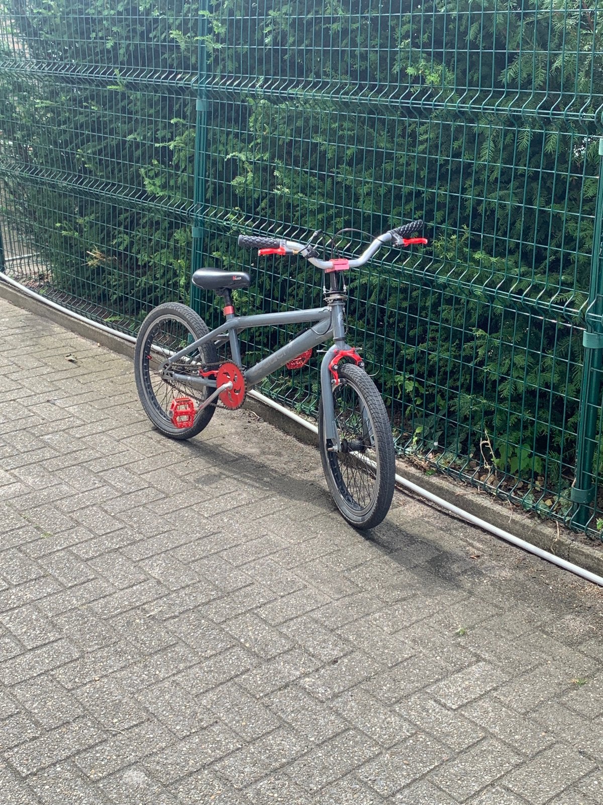 Leader BMX 20 inch Grijs/Rood - Gyro - Barspin klaar, Ophalen, 16 tot 20 inch, Velgrem, Aluminium