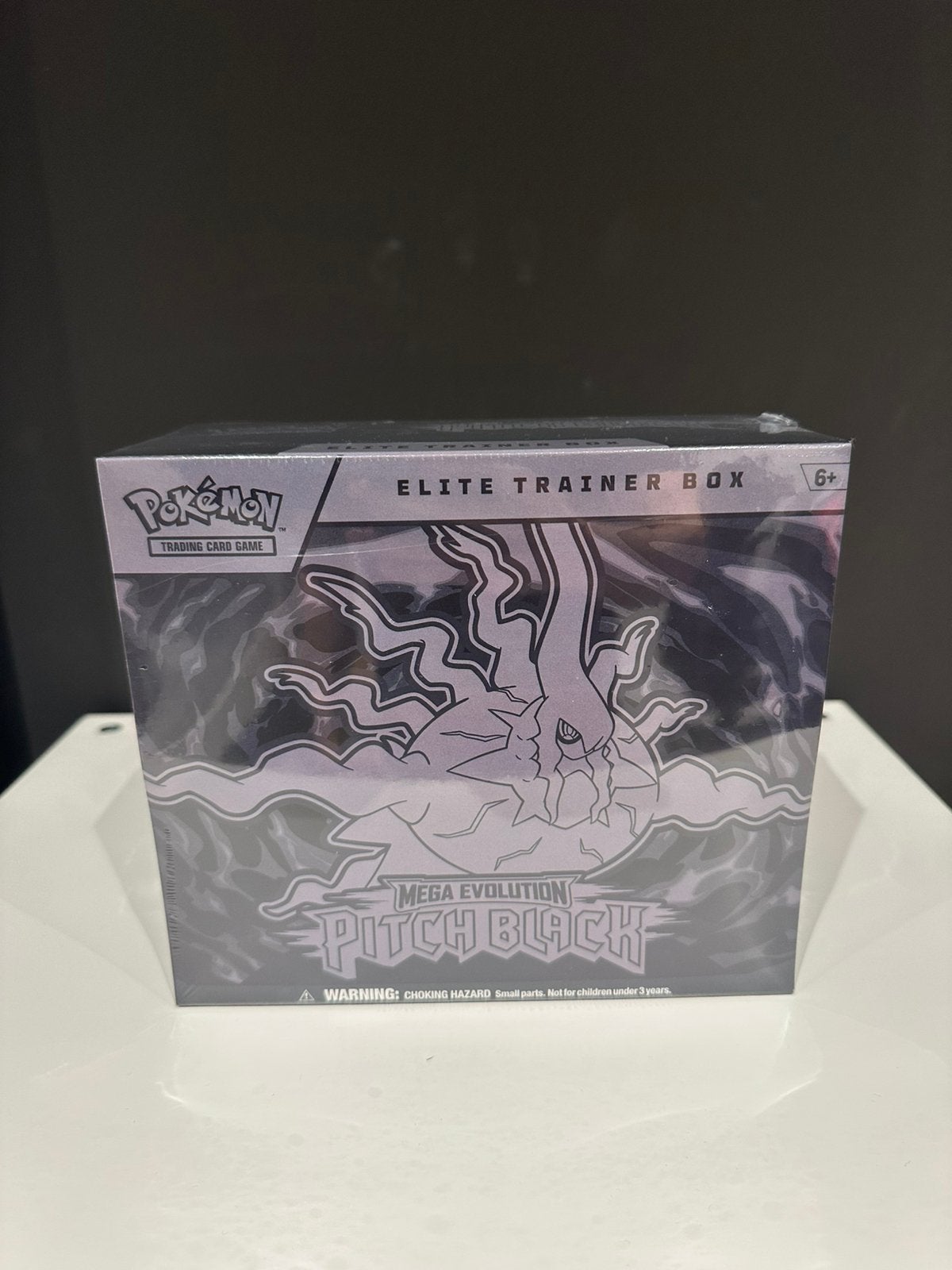 Pokemon pitch black etb sealed, Ophalen of Verzenden, Nieuw, Boosterbox
