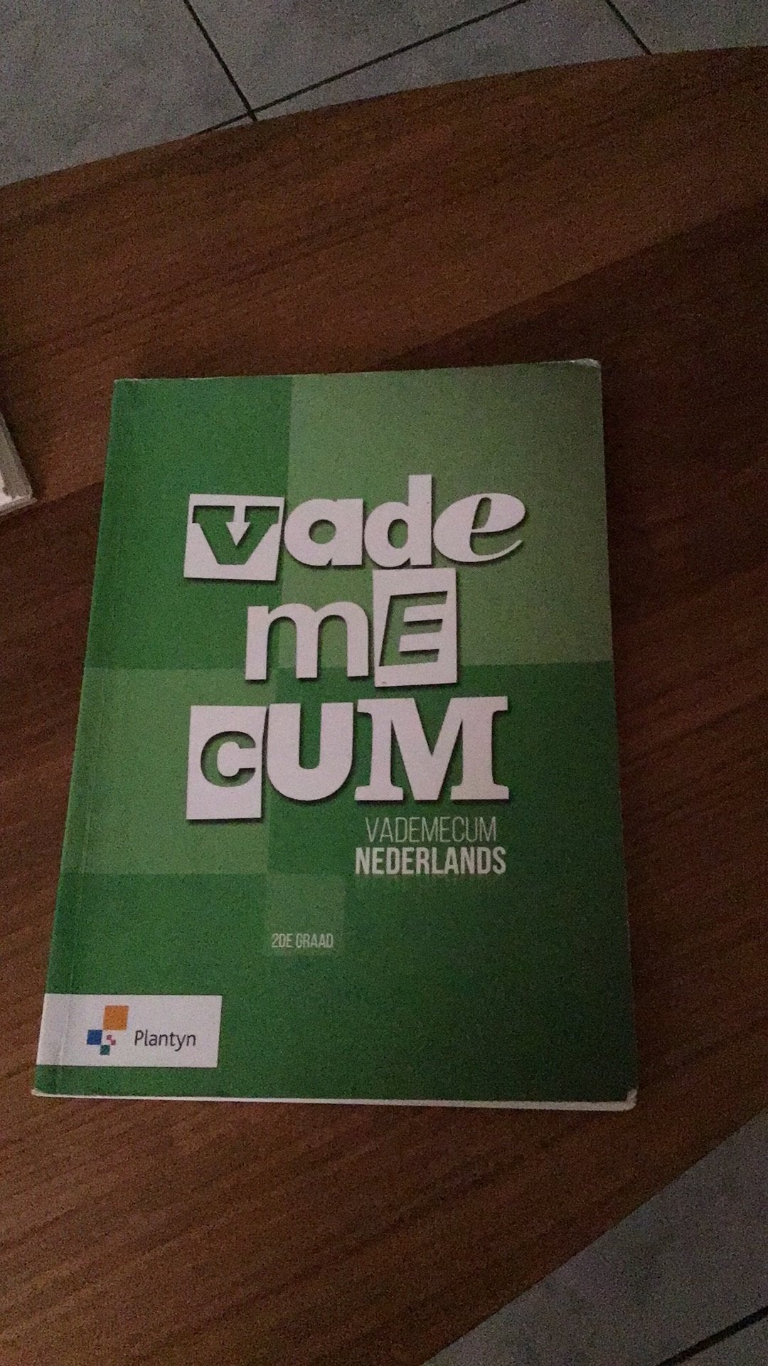 Vademecum Nederlands 2de graad, Ophalen of Verzenden, Gelezen, ASO, Nederlands