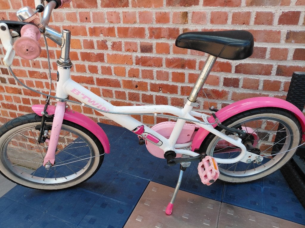BTWIN kinderfiets in mooie staat.  4–7 jaar., Fietsen en Brommers, Fietsen | Kinderfietsjes, Ophalen, Gebruikt, Velgrem, 16 tot 20 inch
