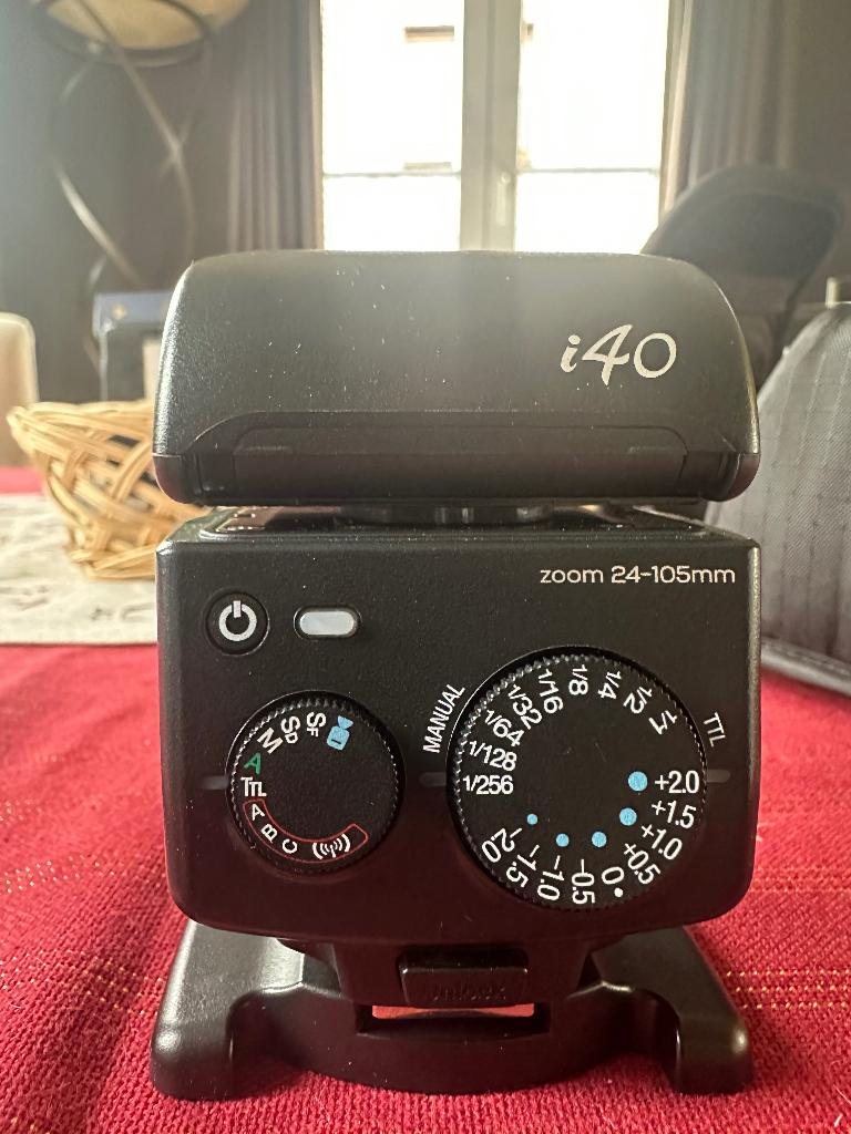 Nissin  I 40 flitser voor Nikon, Ophalen of Verzenden, Zo goed als nieuw, Nikon