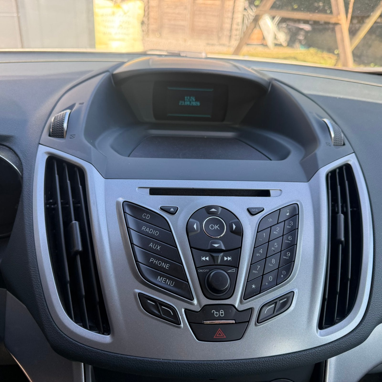Ford C-Max 1.0 EcoBoost 2 jaar keuring km 080611, Auto's, Voorwielaandrijving, Euro 5, Stof, Zwart