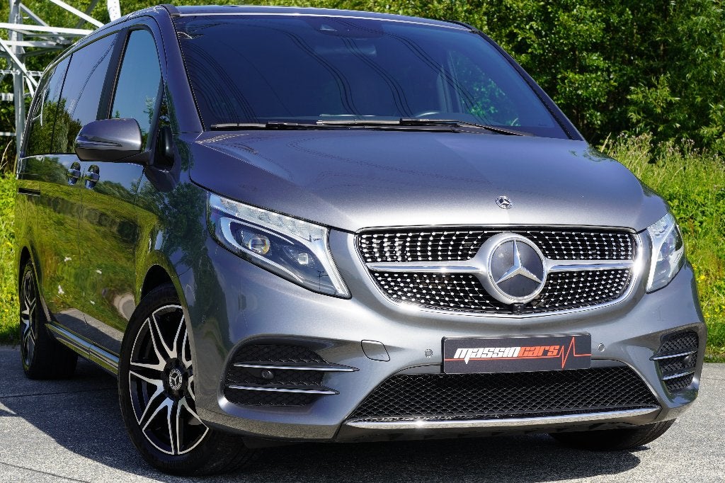 Mercedes V220d AMG-Line **7 Plaatsen**1ste Eigenares!**, Auto's, Mercedes-Benz, 4 cilinders, 2000 kg, 7 zetels, Bedrijf