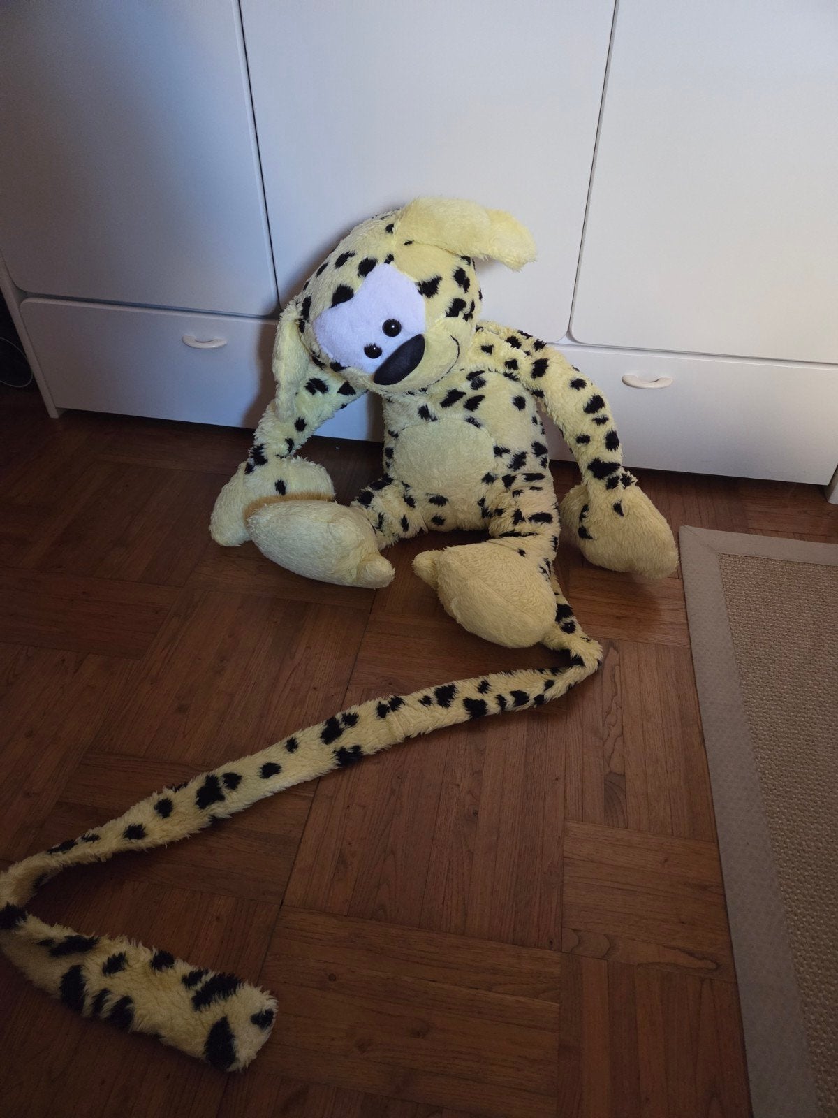 grand jouet en peluche Marsipulani, Enlèvement