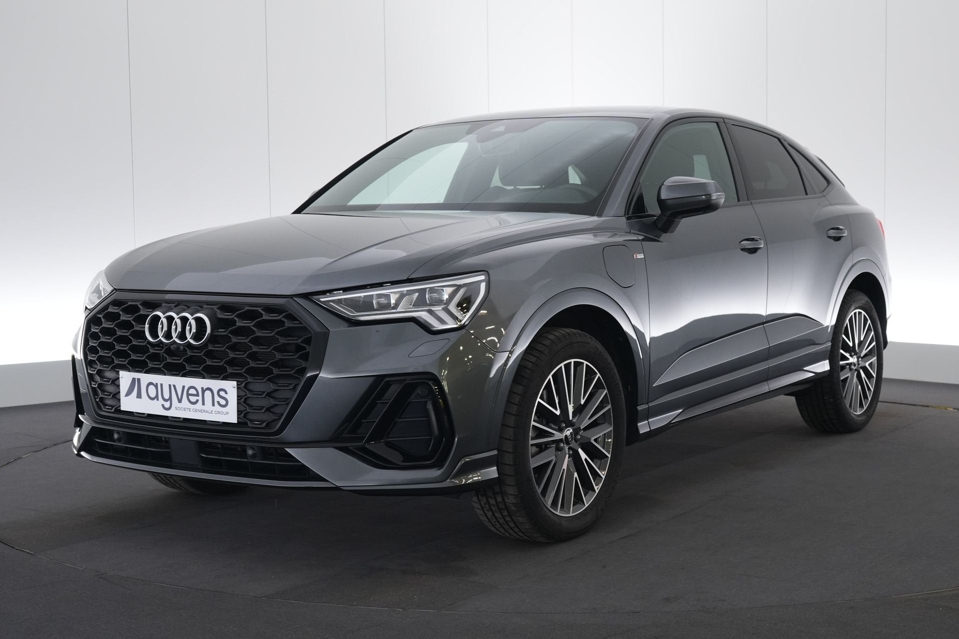 (2CGN053) AUDI Q3 SPORTBACK, Auto's, Gebruikt, https://public.car-pass.be/vhr/5b5d1d05-48d6-4de1-9918-37e3a90a9742, Plug-in hybride