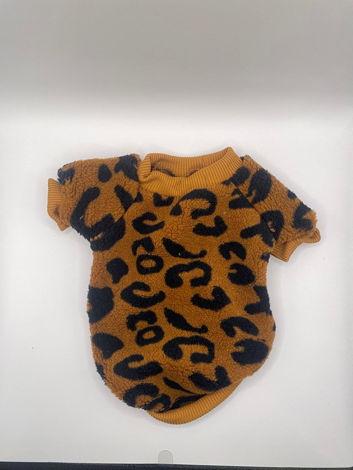 This is a PETSIN leopard print fleece pet sweater., Dieren en Toebehoren, Hondenkleding, Ophalen of Verzenden, Nieuw, Overige hondenkleding